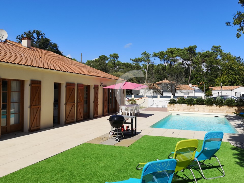 Maison de vacances avec piscine privative pour 8 personnes à Jard sur Mer
